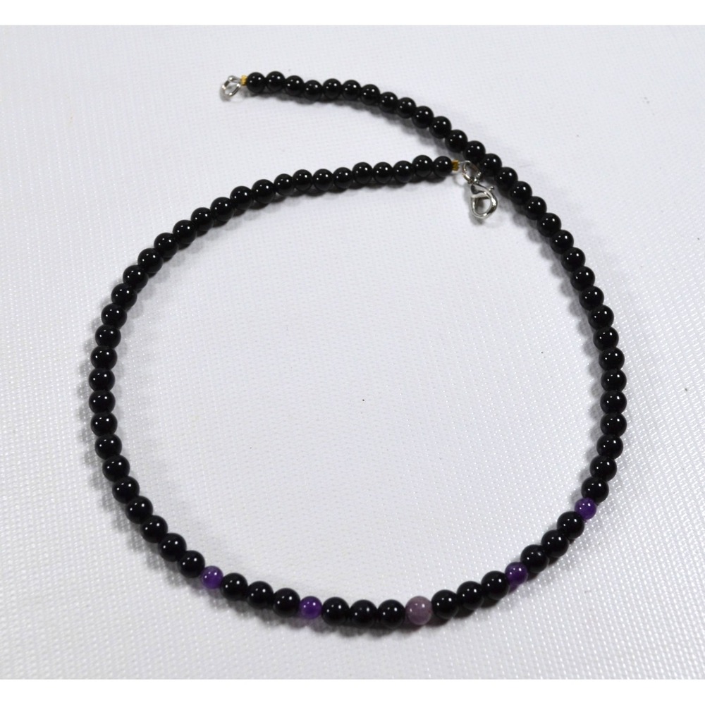 Vintage Handmade Glass Bead Necklace Small Round Black Beads A Few‎ Purple 18"